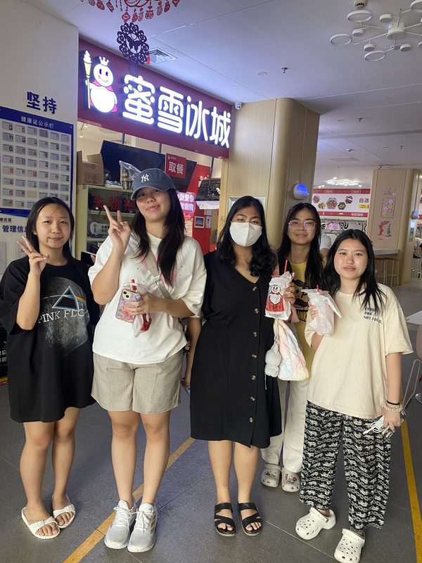 สมัครพร้อมกัน 2 คน รับส่วนลดค่าดำเนินการ
