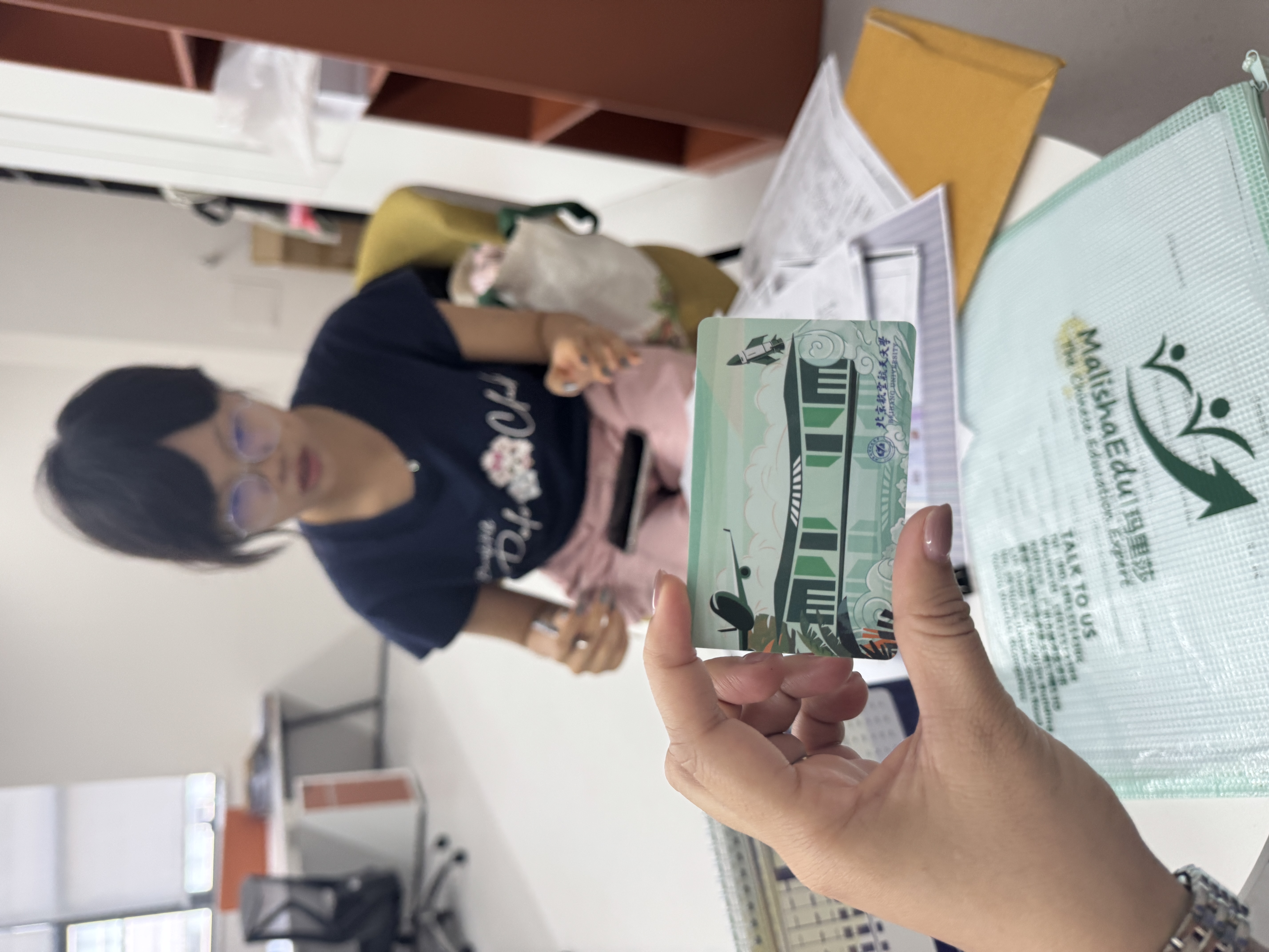 ดูแลนักเรียนฝั่งเมืองจีน