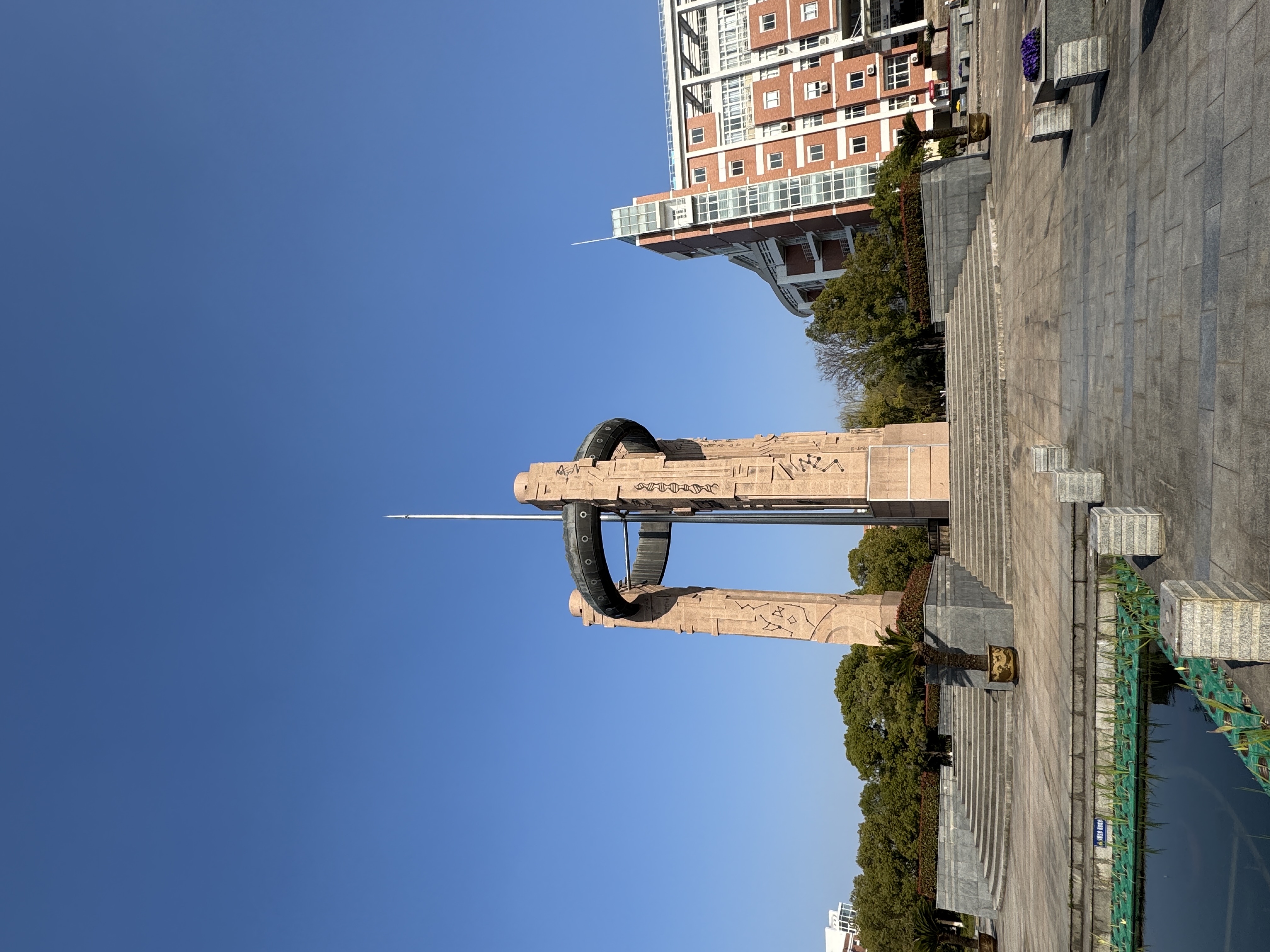 杭州电子科技大学